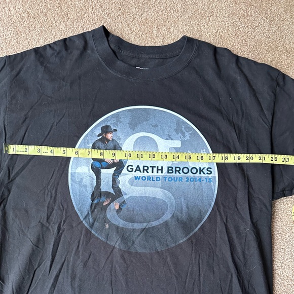 Garth Brooks 2014- 2015 world tour shirt - Picture 6 of 6